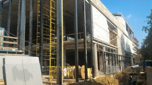 Реконструкция кинотеатра Эльбрус от ADG Development.