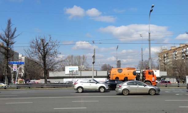 Продолжается реконструкция кинотеатра Прага в Москве.