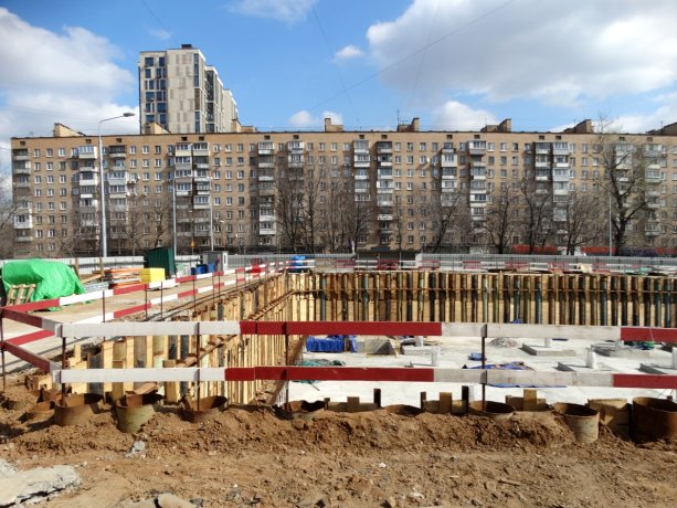 Продолжается реконструкция кинотеатра Прага в Москве.