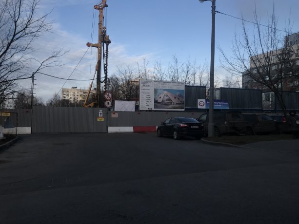 Активная реконструкция кинотеатра «Витязь».