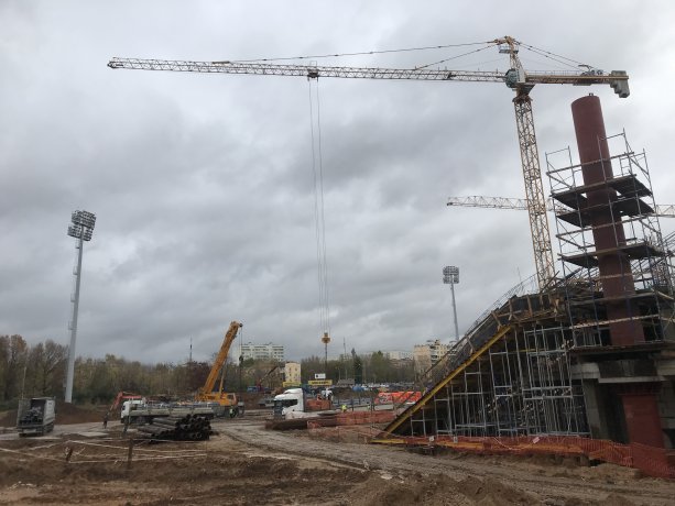 Крупная реконструкция стадиона Москвич на Волгоградском проспекте вл. 46/15