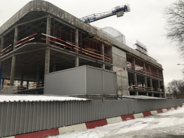 Продолжается реконструкция кинотеатра Прага в Москве.