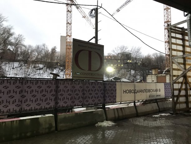 Продолжается строительство проекта Новоданиловская 8 от Самолет Девелопмент.