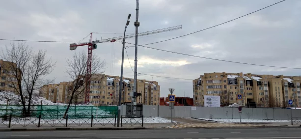 Строительство крупного ФОК в Мытищах на Благовещенской ул.