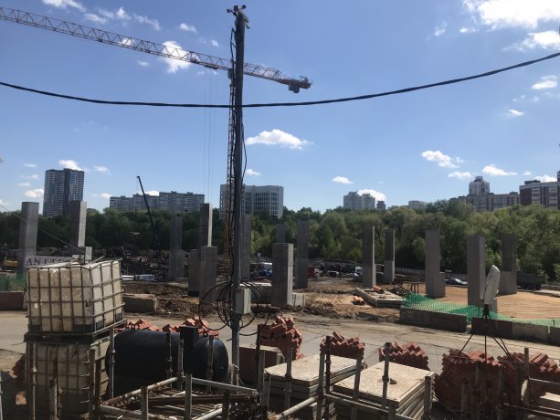 Строительство жилого комплекса Will Towers в Раменках.