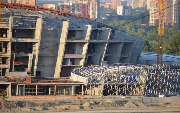 Строительство Новосибирск Арены закончат к середине 2022 г.