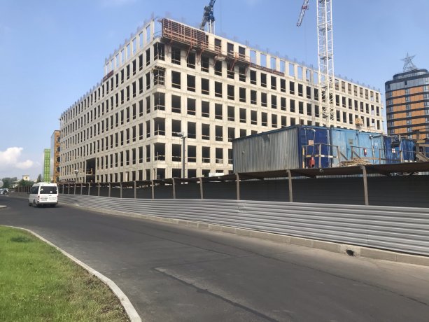 Строительство 2-ой очереди Бизнес парк Полюстрово в Санкт- Петербурге.