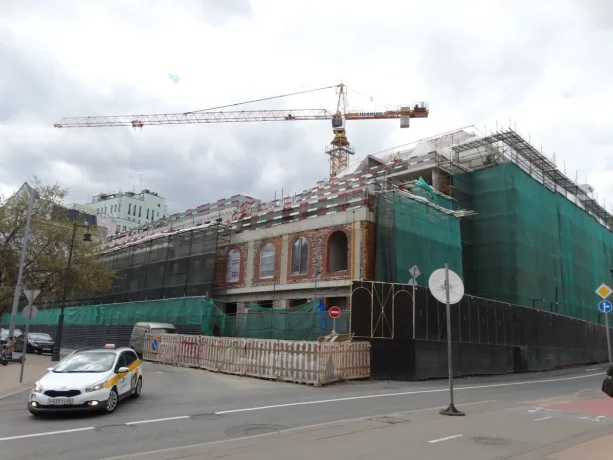 Строительство гостиничного комплекса Bulgari Hotel Residences Moscow.