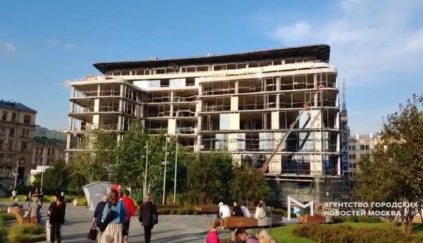Строительство гостиничного комплекса Сады Зарядья на ул. Варварки. 14