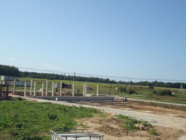 Строительство центра по продаже и обслуживанию грузового транспорта КАМАЗ.