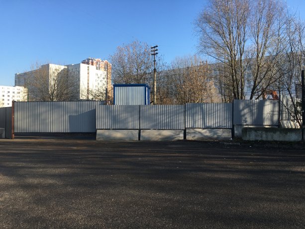 Строительство многофункционального комплекса на территории университета имени Орджоникидзе.