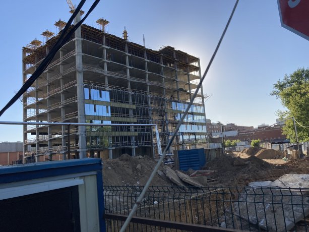 Продолжается строительство БЦ Ostankino business park.