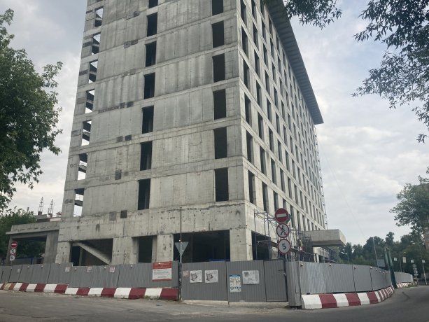 Строительство новой гостиницы в Москве по адресу Б. Полуярославский пер., вл. 18.