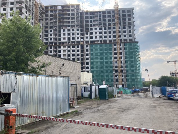 Строящийся монолитно-кирпичный жилой комплекс «Михалковский».