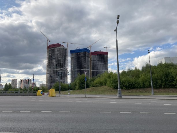 Строительство жилого комплекса Will Towers в Раменках.