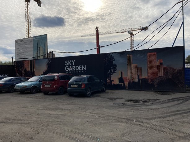 Строящийся Жилой комплекс Sky Garden в районе Покровское-Стрешнево.