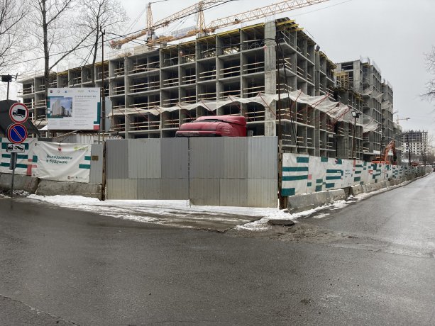 Крупный строящийся ЖК в рамках реновации ул. Кедрова, вл. 16.