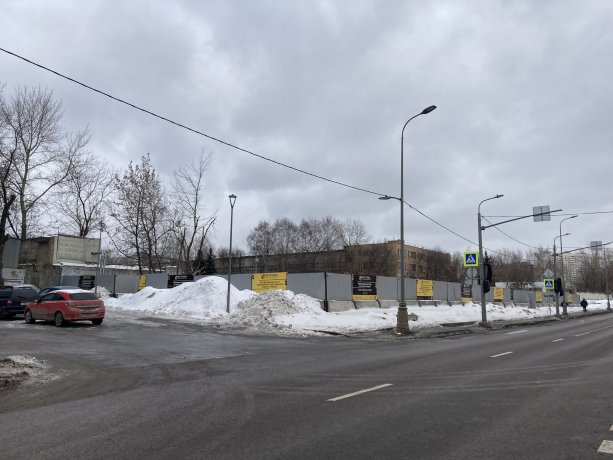 Строящийся крупный МФК UPSIDE TOWERS в Огородном проезде 2-4