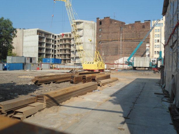 Строящийся Жилой комплекс AMO расположен на Васильевском острове.