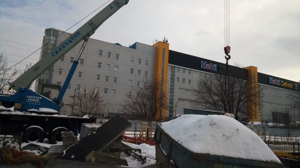 Строящийся административно-складской комплекс Геона Дзержинский.