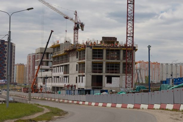 Строительство здания детско-взрослой поликлиники Некрасовка.