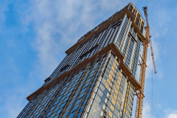 Строящийся крупный МФК UPSIDE TOWERS в Огородном проезде 2-4