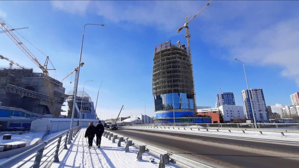 Строящийся гостиничный комплекс ОПЕРА Кемерово.