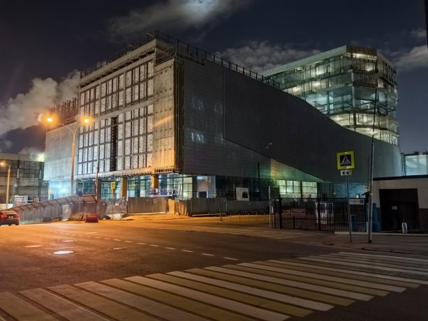 Строительство ТРЦ «Гагаринский» 2 на Орджоникидзе.