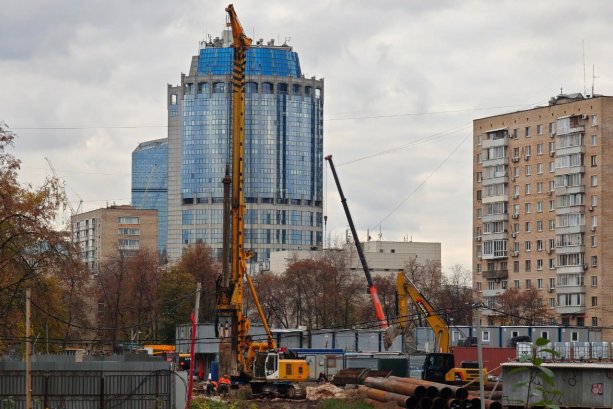 Строительство многофункционального комплекса Кутузовский вл. 12-14А