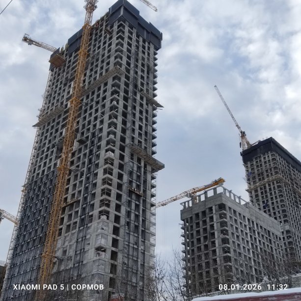 Строящийся крупный МФК UPSIDE TOWERS в Огородном проезде 2-4