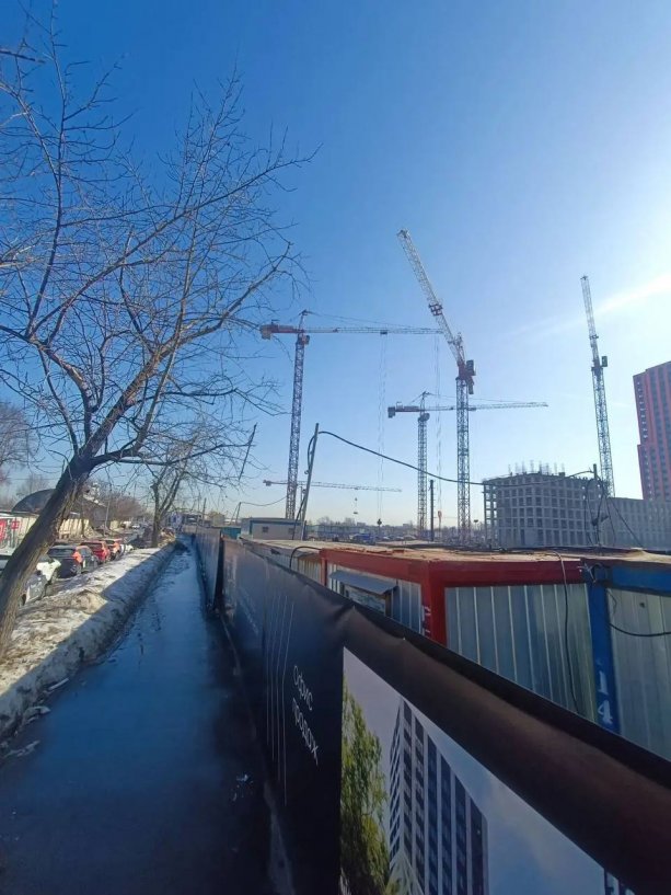 Cтроительство крупного квартала Level Южнопортовая.