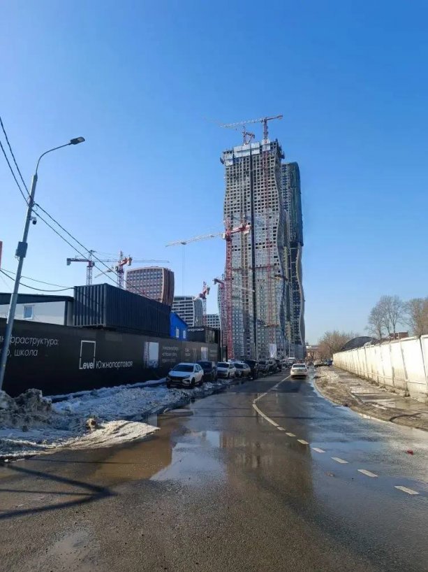 Cтроительство крупного квартала Level Южнопортовая.