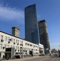 Строящийся крупный МФК UPSIDE TOWERS в Огородном проезде 2-4
